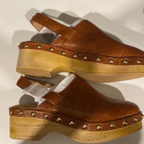 bnib Kelsey dagger clogs size 8 - Picture 5 of 5